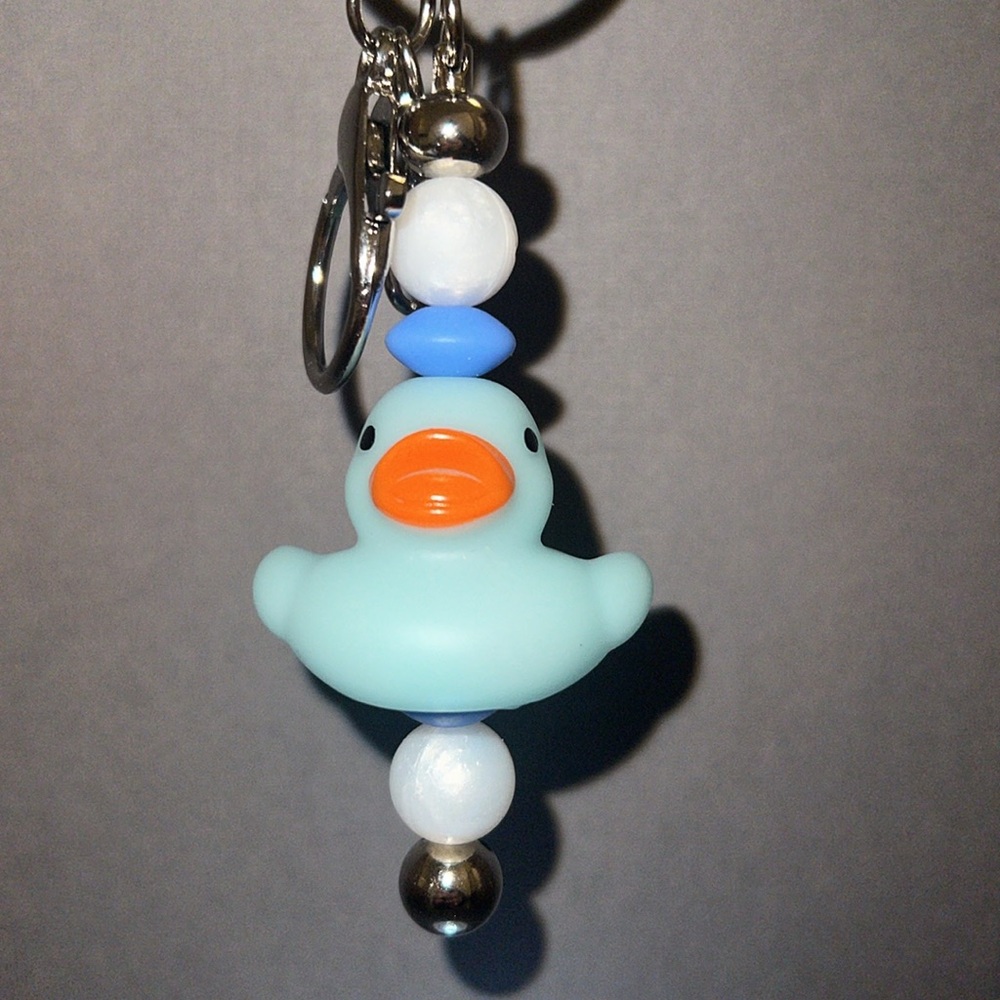 Handmade Rubber Duck Keychain - Picture 3 of 3